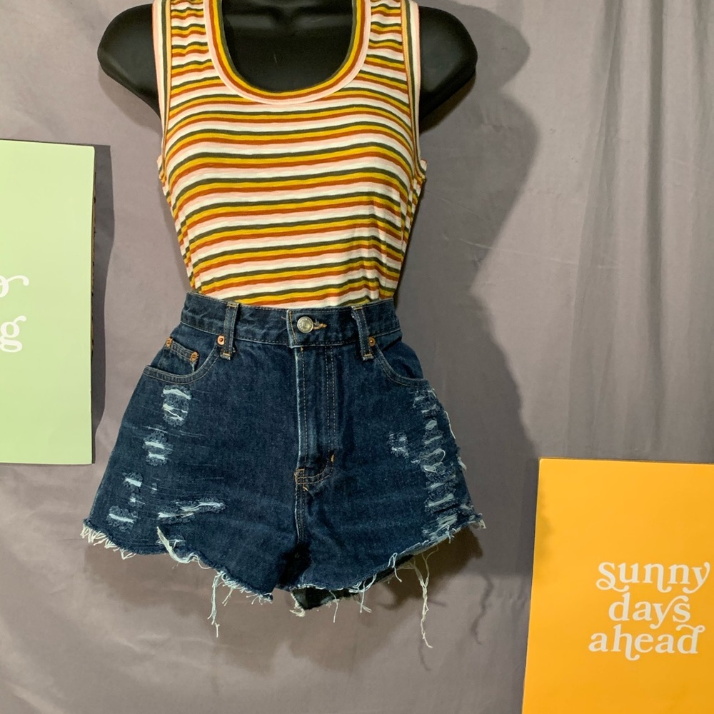 Striped tank and gap jeans outfit